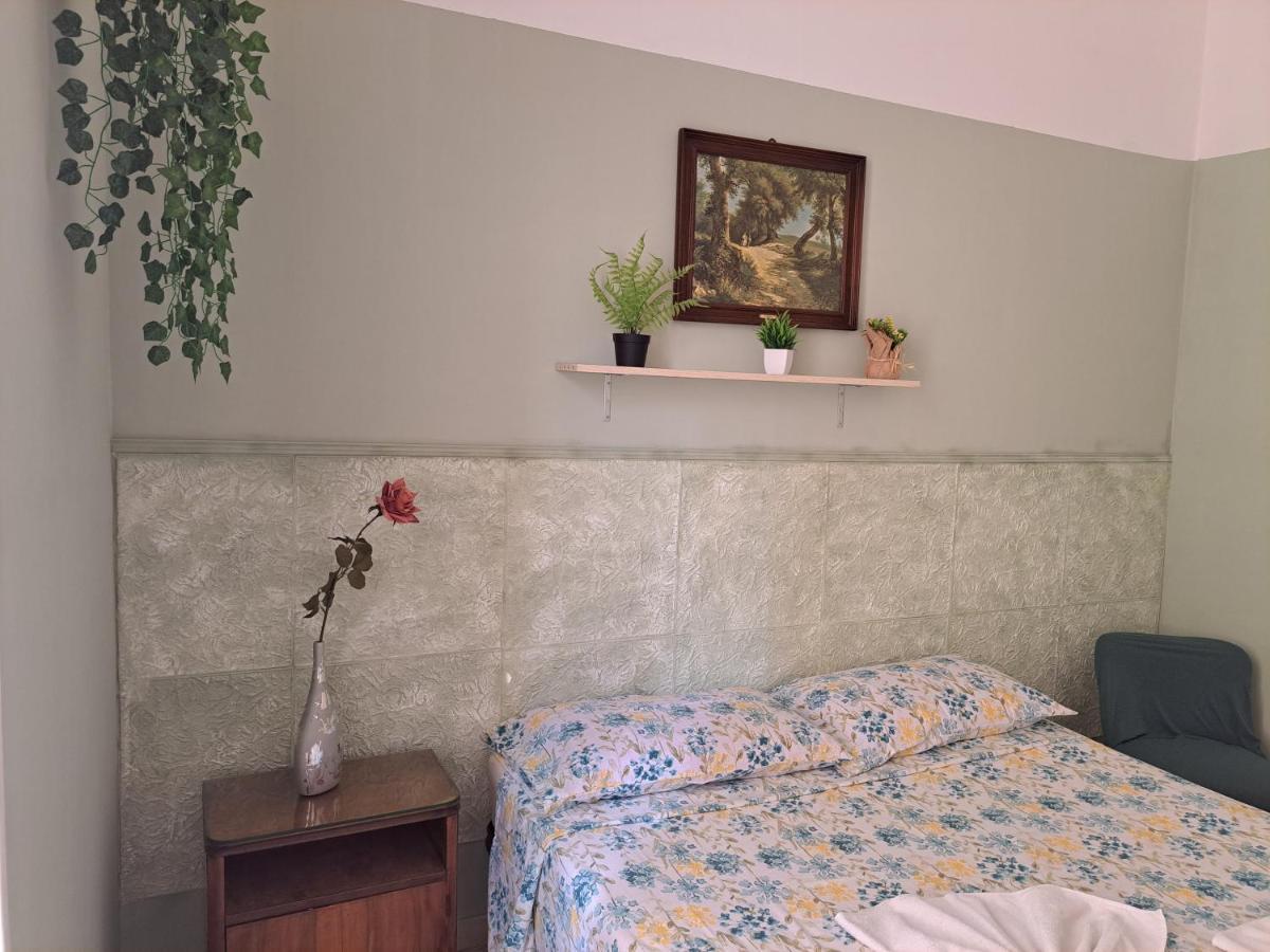 Camera Privata Vicino Al Teatro Ariston Apartment Sanremo Bagian luar foto
